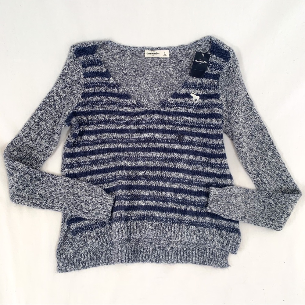 Abercrombie gray and navy striped front sweater